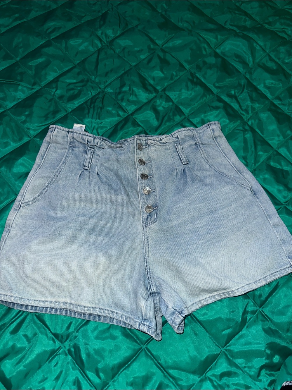 American Eagle Outfitters Light Wash Button-Front Denim Shorts